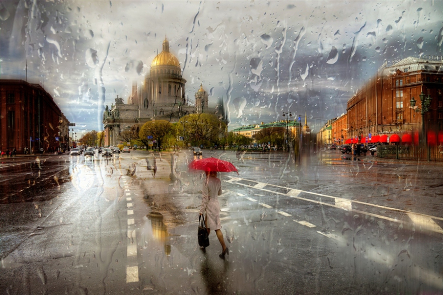 МЧС предупреждает о шторме в Петербурге